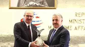 ATO'dan Ulaştırma, Denizcilik ve Haberleşme Bakanı Ahmet Arslan'a Ziyaret