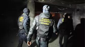 Dha Yurt - Muhtarın Girişimleri, Polisin Operasyonunu Bozdu