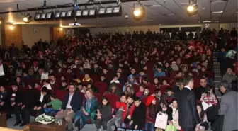 İpekyolu Belediyesinin Öğrencilere Karne Hediyesi