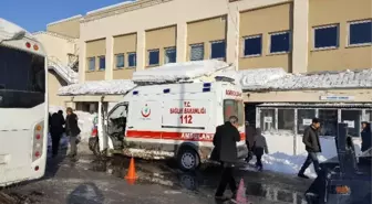Muş'ta Bıçaklı ve Silahlı Kavga: 7 Yaralı