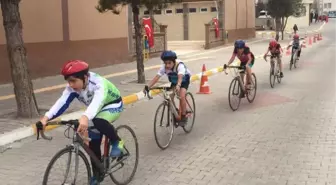 Nevşehir Belediyesi Bisiklet Takımı Madalya İçin Hazırlanıyor