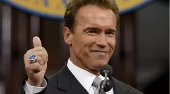 Schwarzenegger'dan Trump'a: İşini Bana Devret; İnsanlar Rahat Uyuyabilsin