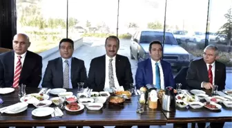 Mamak'ın Teog Şampiyonlarına Motivasyon Kahvaltısı