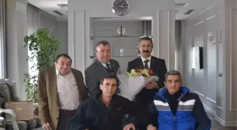 Sakatlar Derneği Eskişehir Şubesi'nden Müdür Dinç'e Ziyaret