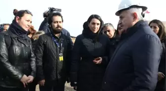 Verici Kulesi İnşaatında İncelemelerde Bulunan Başbakan Yıldırım: Ramazan'ın Sonuna Doğru Açmayı...