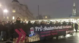 Viyana'da 'Anti Faşist' Gösterisi