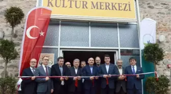 Bakan Müezzinoğlu Abdal Kültür Merkezi'ni Açtı