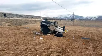 Burdur'da Otomobil Tarlaya Uçtu: 1 Ölü, 2 Yaralı