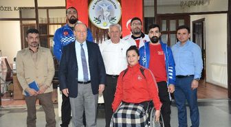 Potanın Efeleri Başkan Özakcan'ı Ziyaret Etti