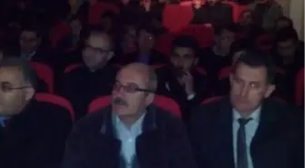 Araştırmacı Yazar Ramazan Kayan, Tekman'da Vatandaşla Sohbet Etti