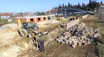 Başiskele'de Yeni Semt Pazarı Yapımı