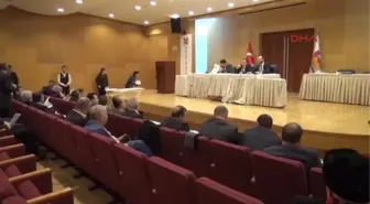 Zeytinburnu'nda 'Yerinden Etme' Tartışması