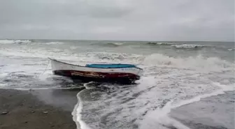 Samsun'da Tekne Alabora Oldu: 1 Kişi Kayıp