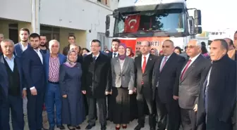 AK Parti Kadirli İlçe Teşkilatı'ndan Suriyelilere Yardım