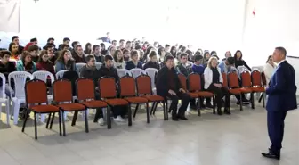 Alanya'da Lys ve Ygs Öncesi Öğrencilere Moral Söyleşisi