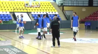 Basketbolun Içinde Kalmak Istiyorum'