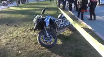 Adana'da Yunus Ekibi Kaza Yaptı: 1 Polis Şehit, 1 Polis Yaralı