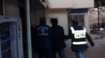 Baba ve Oğlunu Öldürmekten 11 Yıldır Aranan Şüpheli Yakalandı