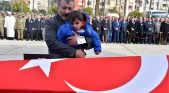 Şehit Polis Memuru Ulaş, Son Yolculuğuna Uğurlandı