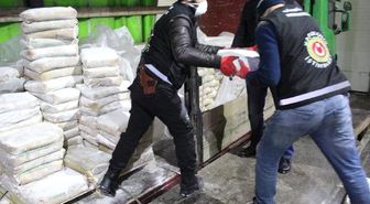 Gürbulak'ta 600 Kilogram Eroin Ele Geçirdi