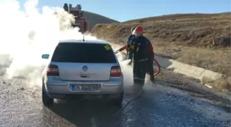 Seyir Halindeki Araçta Yangın Çıktı