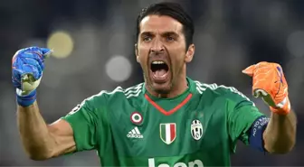 Efsane Kaleci Buffon, Galatasaray Teknik Direktörü Tudor'a Başarılar Diledi