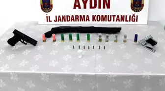 Uyuşturucu Taciri Ruhsatsız Silahlarla Yakalandı