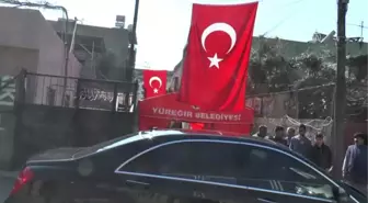 Bakan Ağbal, Şehit Ailelerini Ziyaret Etti