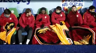 Galatasaray'da Bazı Futbolcular Marangoz Seviyesinde'