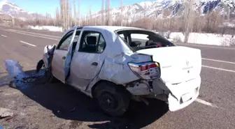 Oltu'da Trafik Kazası: 3 Yaralı