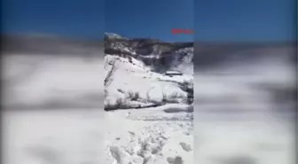 Bingöl'de Bombalı Araç Salıdırısında Kullanılabilecek 2 Ton Patlayıcı Ele Geçirildi