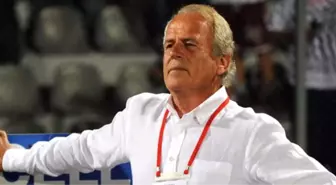 Mustafa Denizli, Yeni Takımıyla İlk Maçında Berabere Kaldı