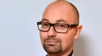 Fransa'nın Çöküşü 'İslam Saplantısı'nı Körüklüyor