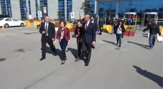 Avrupa Sosyalist Partisi Başkanı Sergei Stanichew, Demirtaş'ın Duruşmasını Izledi