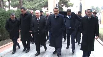 Bakü) Bakan Faruk Çelik'ten, Bakü'de Şehitliğe Ziyaret