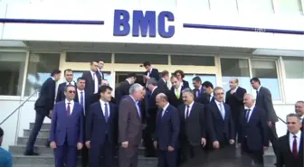 Milli Savunma Bakanı Işık Bmc'yi Ziyaret Etti