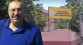 Antalya'da Sınıf Basıp Öğretmen Dövdüler