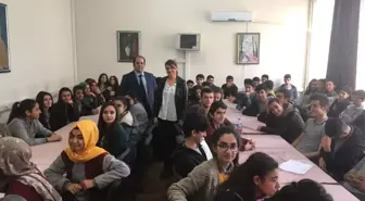 Diyarbakırlı Öğrencilere Sağlıkta Meslek Seçimi Anlatıldı