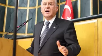 Bahçeli: 'Başbakan'ın Bozkurt İşareti Eline Yakışmış, Samimi ve Milli Duruşuna Tam Oturmuştur'