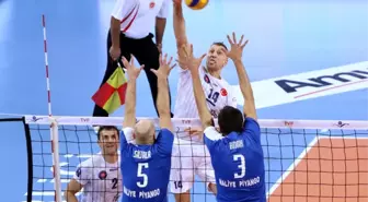 Voleybol: Efeler Ligi