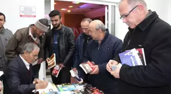 Yazar Ali Erkan Kavaklı, Seydişehir'de Okurlarıyla Buluştu