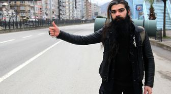 Bir Otostopçudan Parasız Seyahat Etmenin Incelikleri