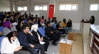 Hilvan Myo'da Eğitim ve Motivasyon Konulu Konferans Düzenlendi