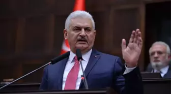 Başbakan Yıldırım Bayrak Tartışmasına Son Noktayı Koydu