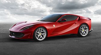 Ferrari'den Sürpriz, Ferrari 812 Superfast, 340 Km/s'lik Son Hız!