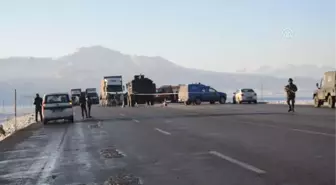 Ağrı'da Trafik Kazası: 3 Yaralı