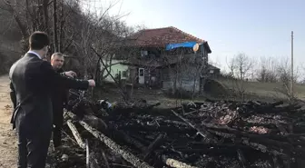 Kaymakam Doğan Evi Yanan Aileyi Ziyaret Etti