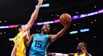 Lakers Hornets'e 104-109 Kaybetti