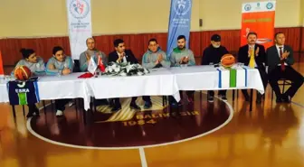 Syal'de Basketbol Konuşuldu