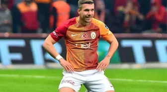 Podolski'ye Vissel Kobe'ye Transferi Soruldu